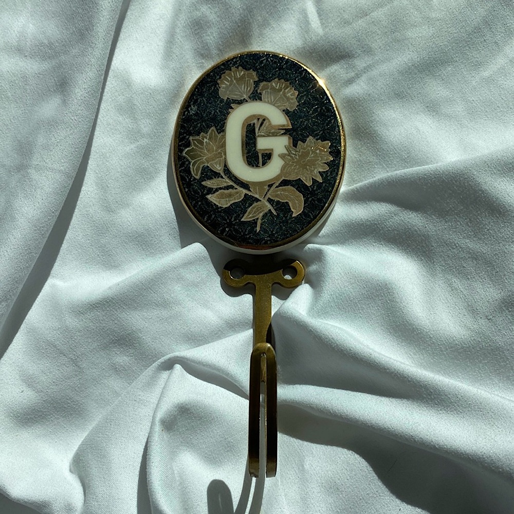 Anthropologie Imogen Monogram Hook “G”